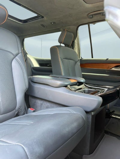2023 Jeep Grand Wagoneer Series II