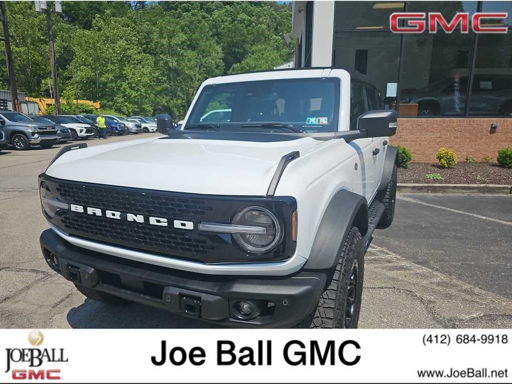 2023 Ford Bronco Base