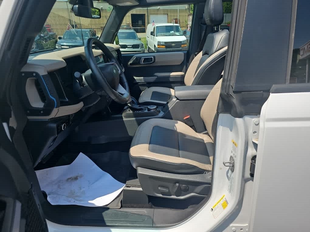 2023 Ford Bronco Base