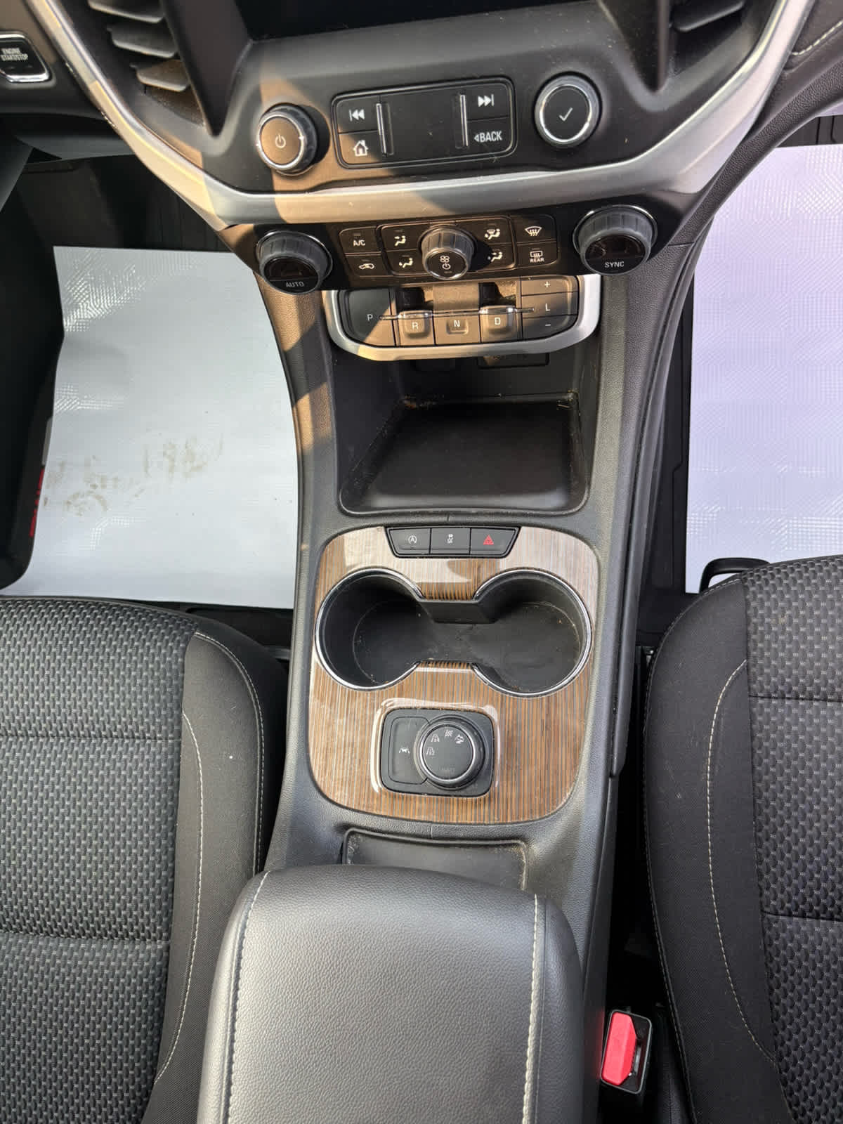 2023 GMC Acadia SLE