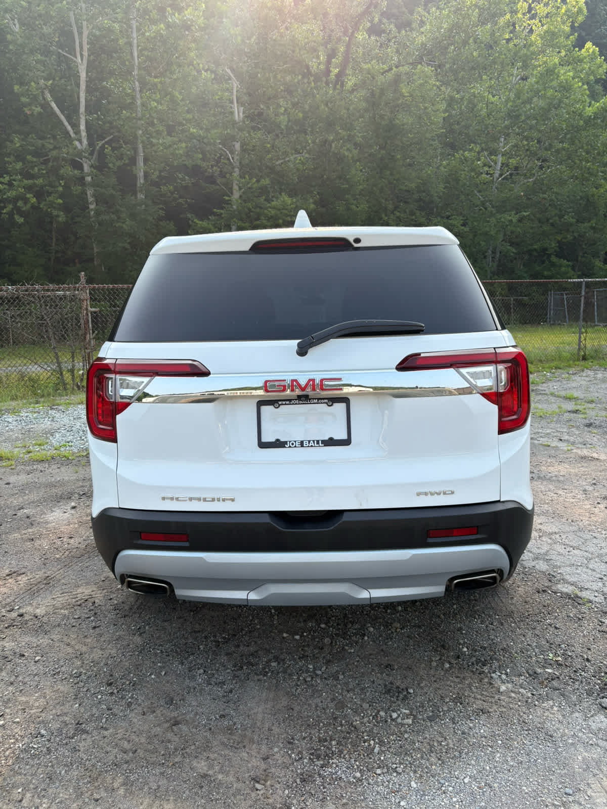 2023 GMC Acadia SLE