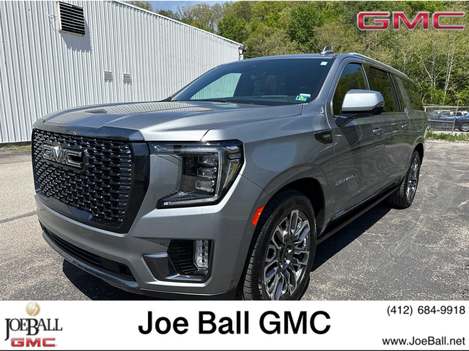 2023 GMC Yukon Denali Ultimate AWD's photo