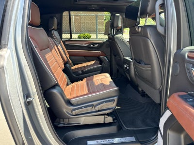 2023 GMC Yukon XL Denali Ultimate