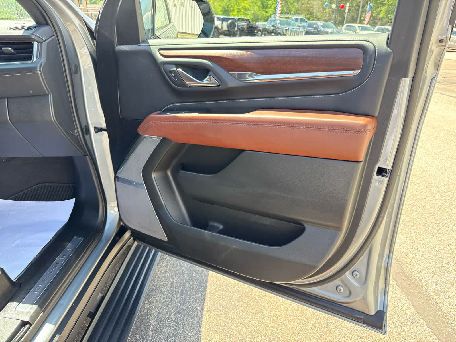 2023 GMC Yukon XL Denali Ultimate