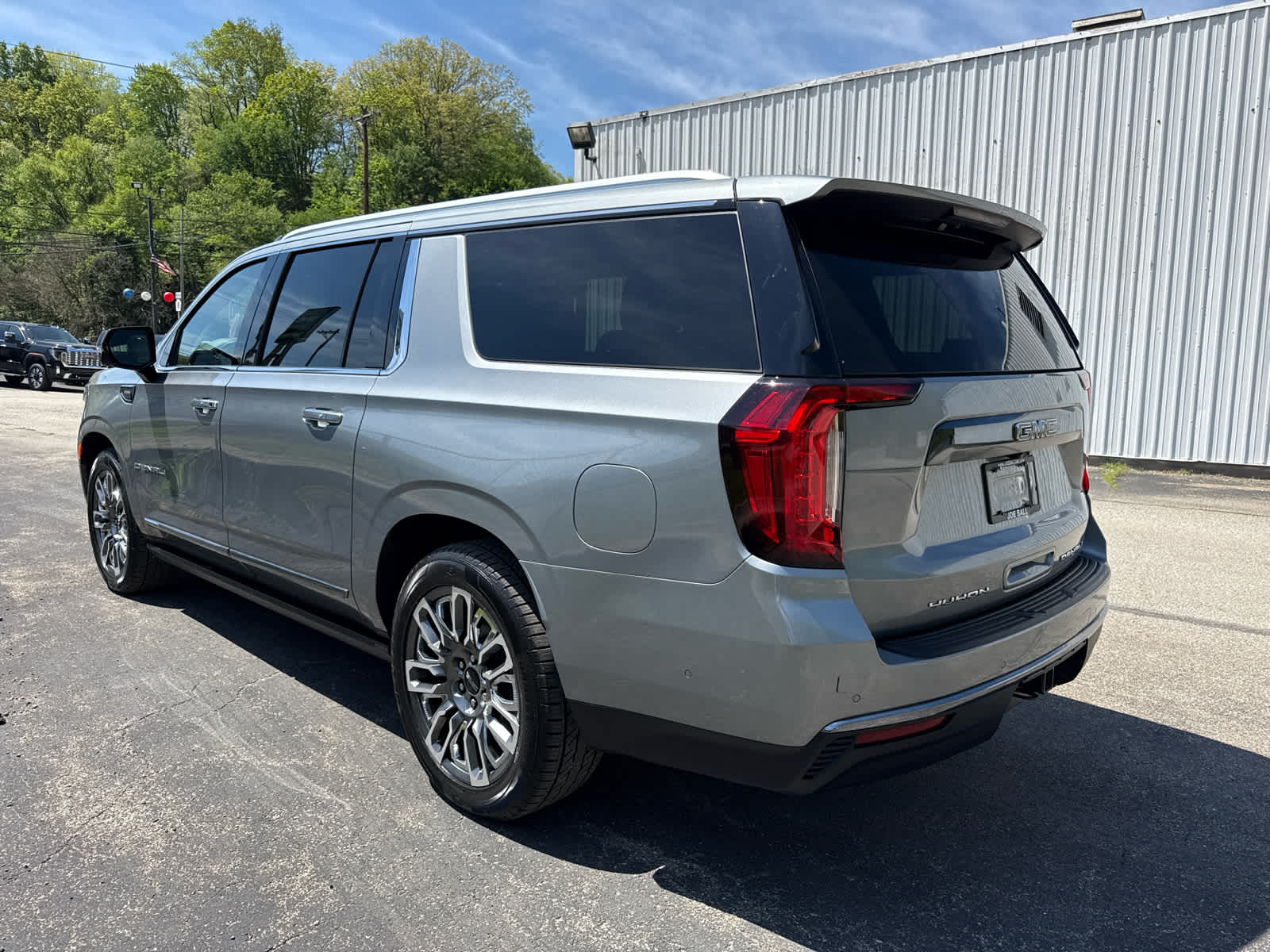 2023 GMC Yukon XL Denali Ultimate