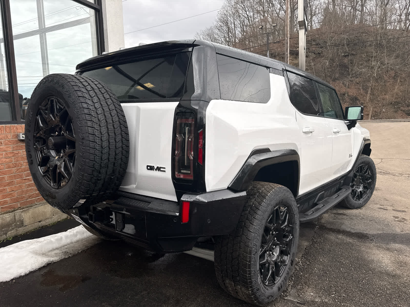 2026 GMC HUMMER EV SUV 2X
