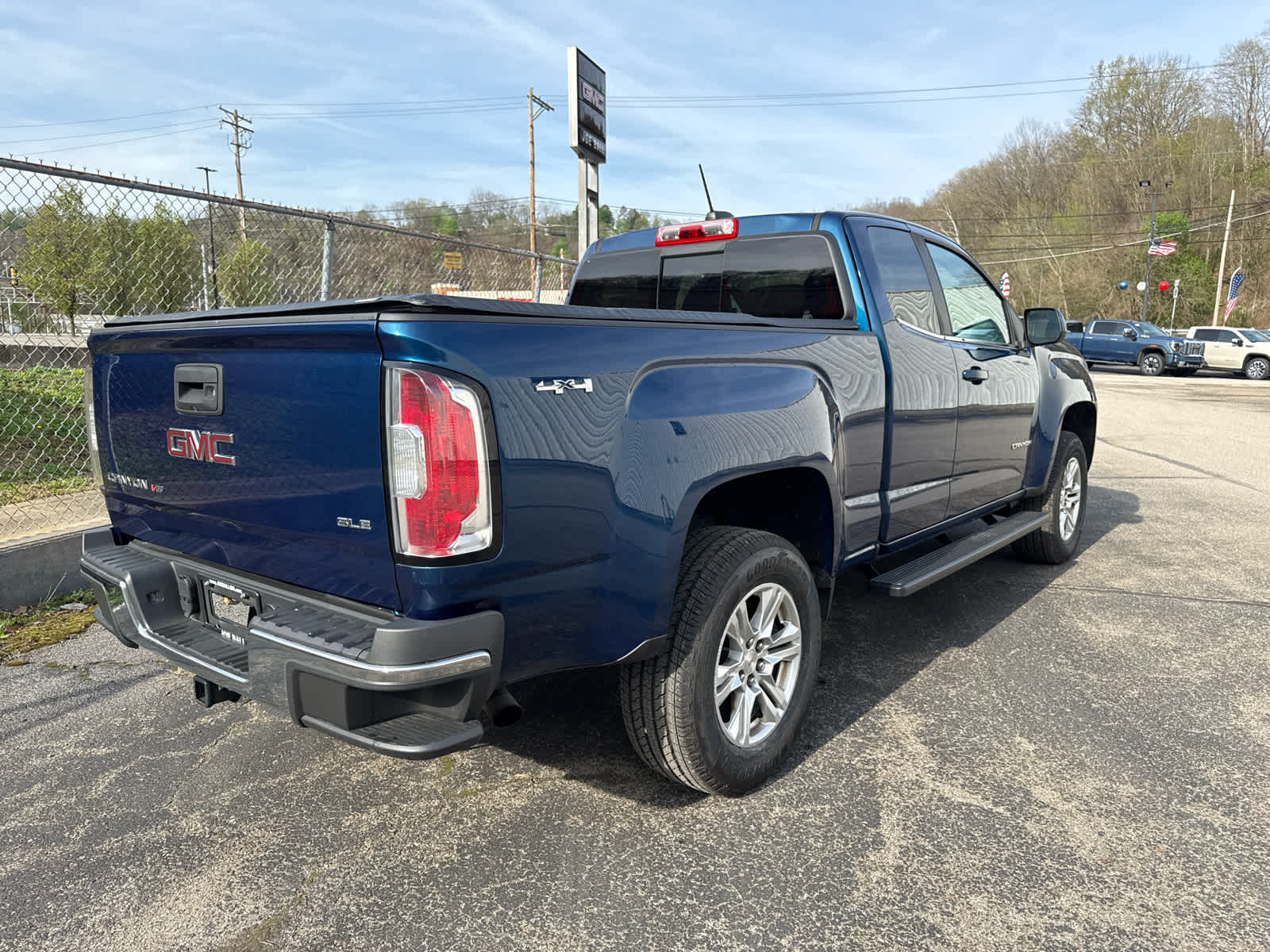 2019 GMC Canyon 4WD SLE