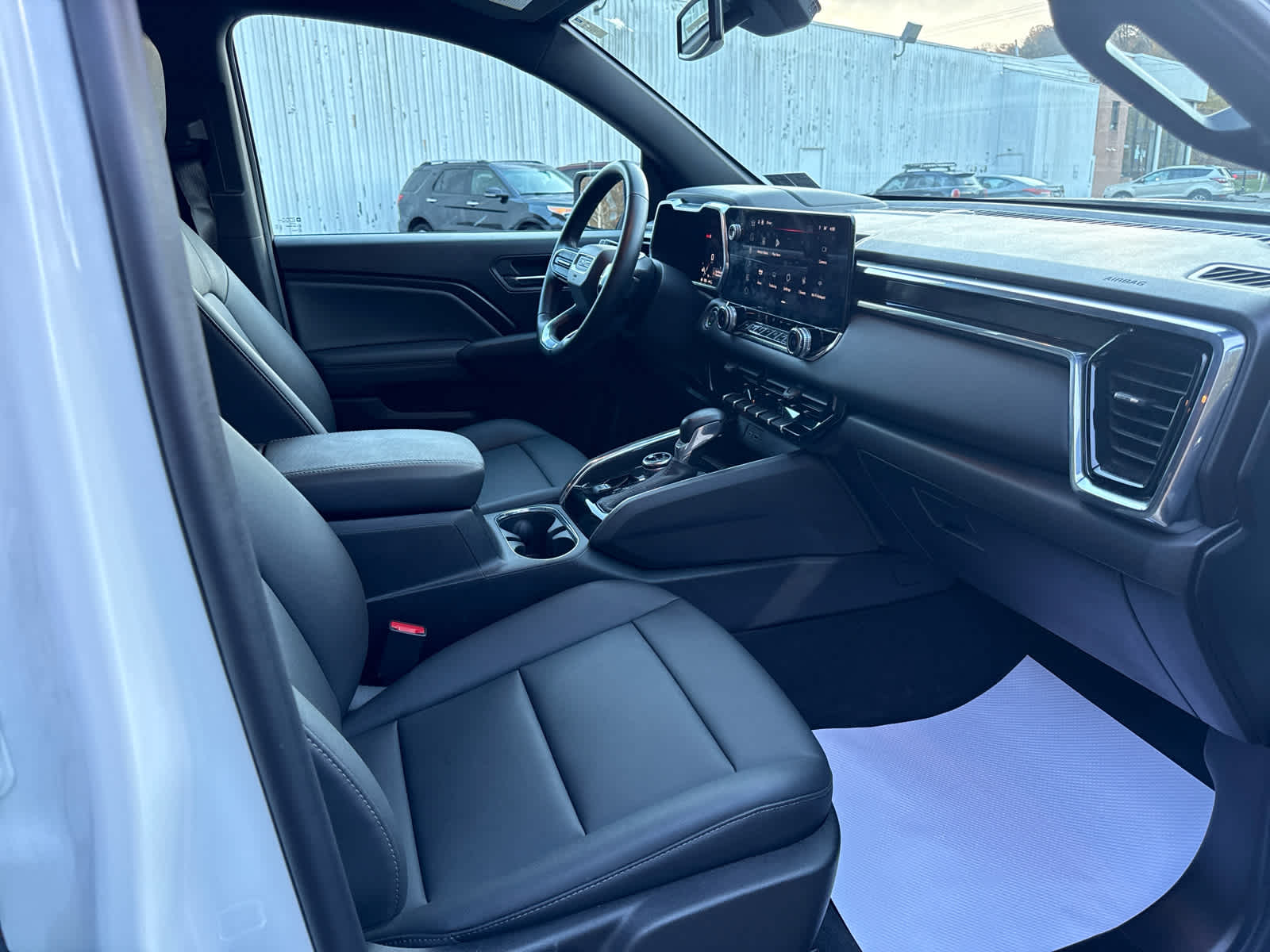 2025 GMC Canyon Elevation