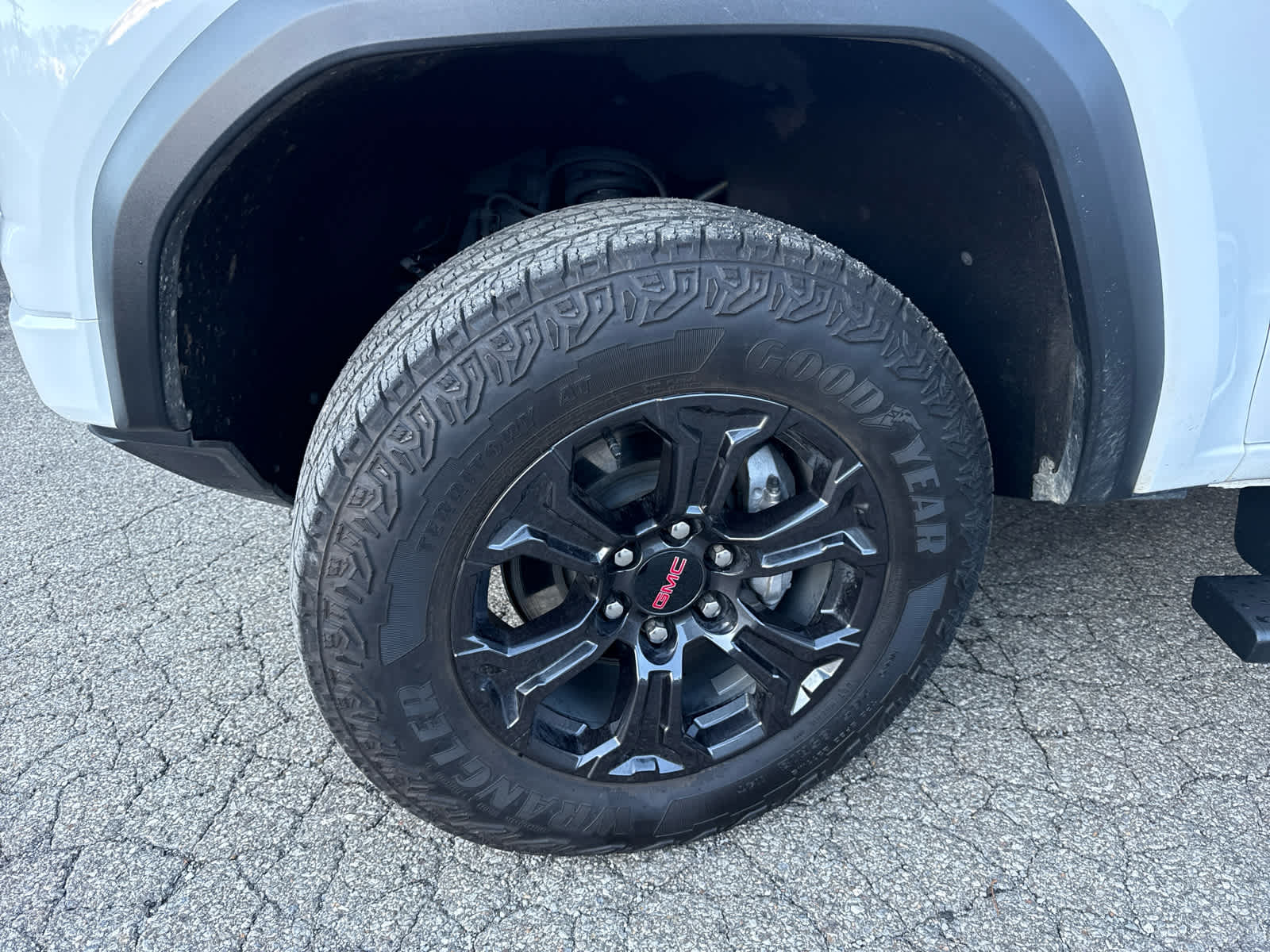 2025 GMC Canyon Elevation