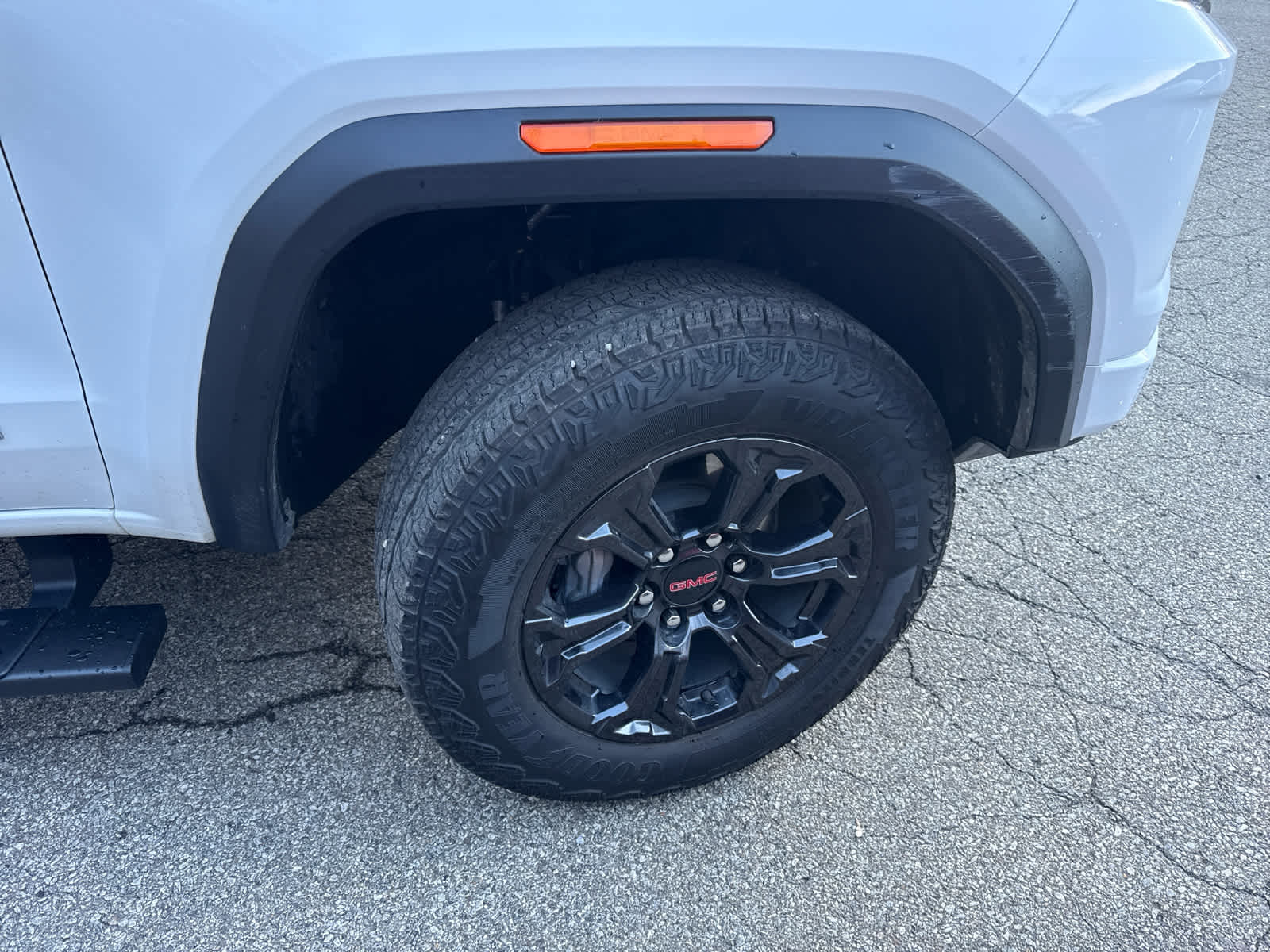 2025 GMC Canyon Elevation