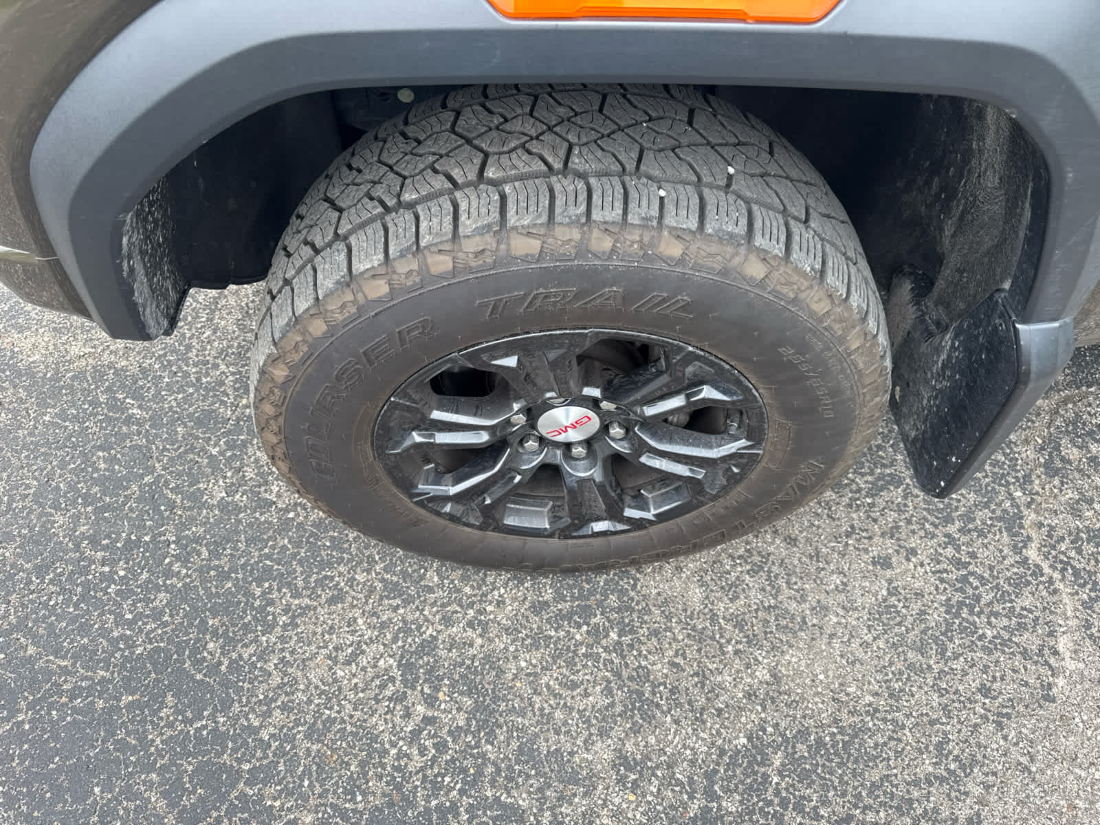 2023 GMC Canyon Elevation