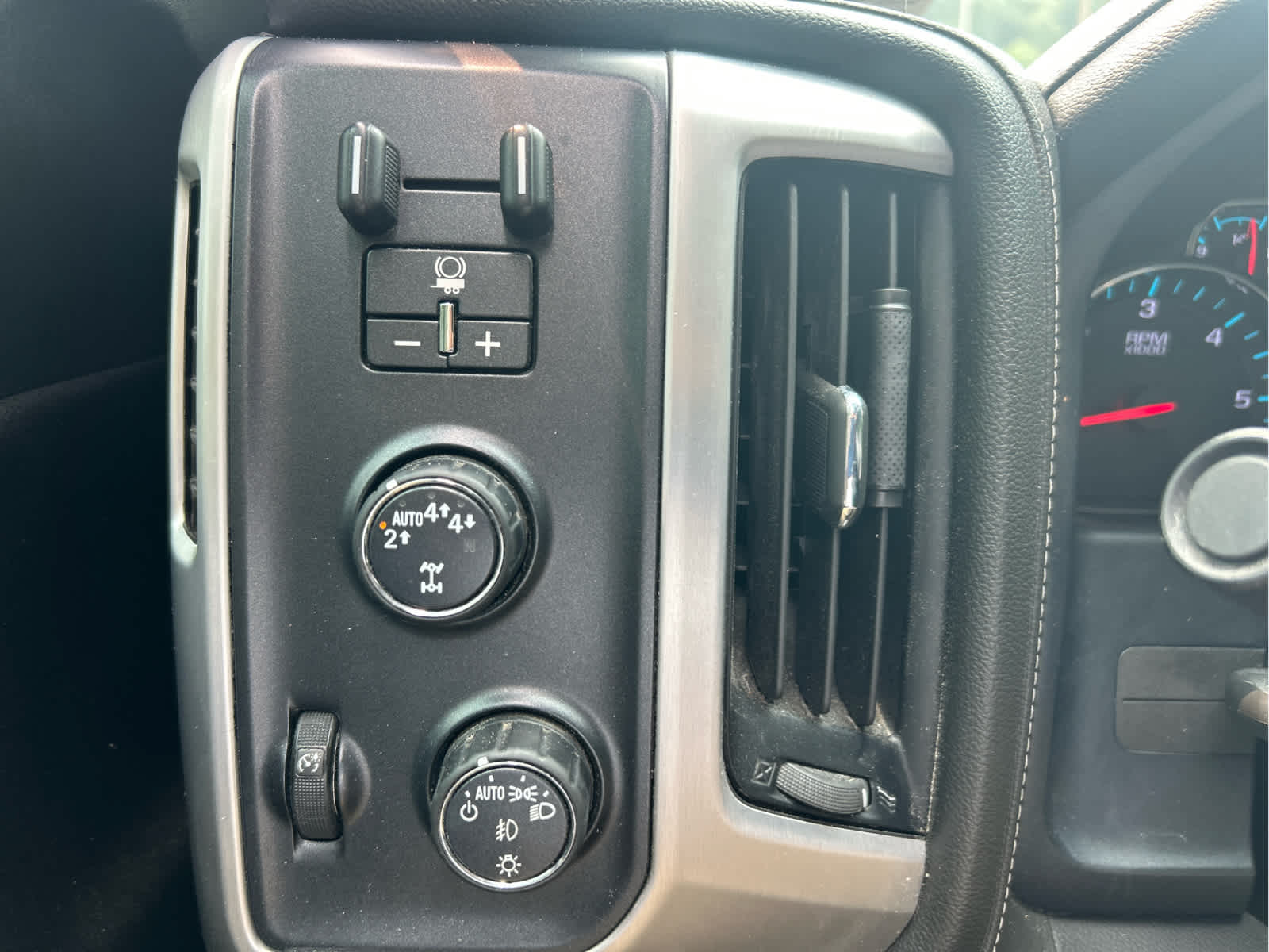 2018 GMC Sierra 1500 SLE