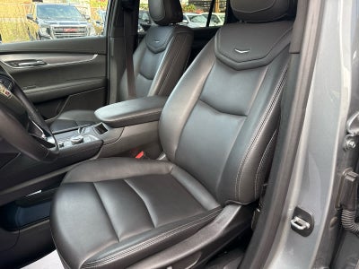 2024 Cadillac XT6 Luxury