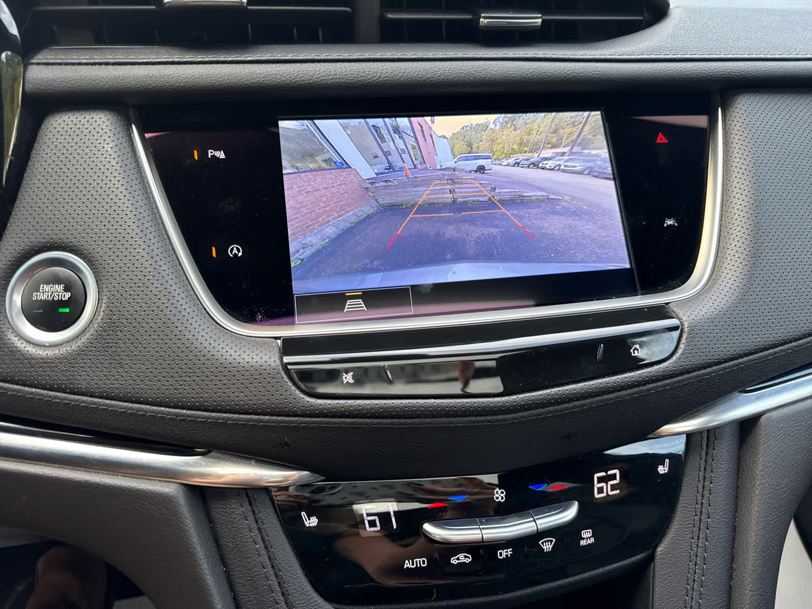 2024 Cadillac XT6 Luxury