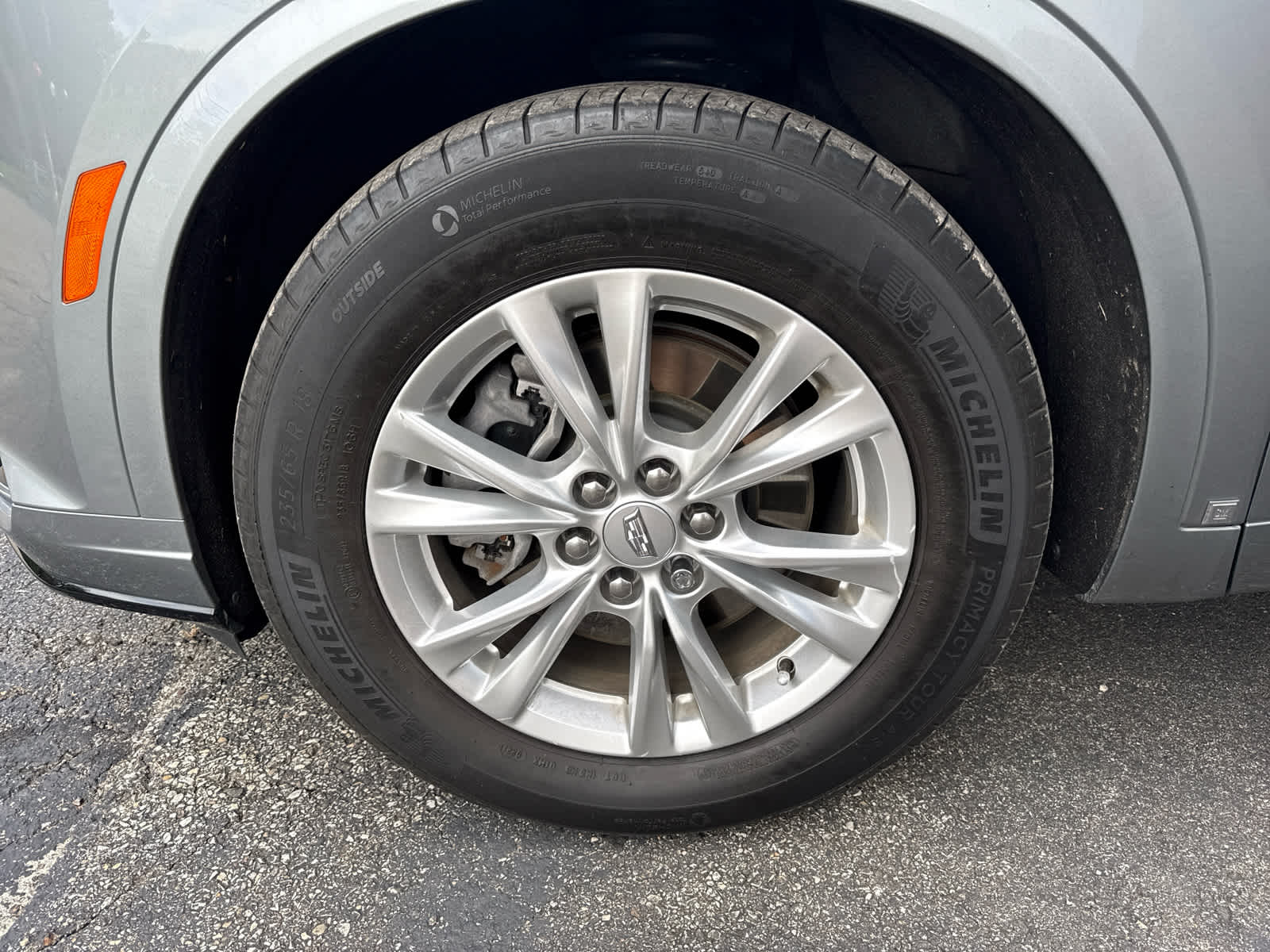 2024 Cadillac XT6 Luxury