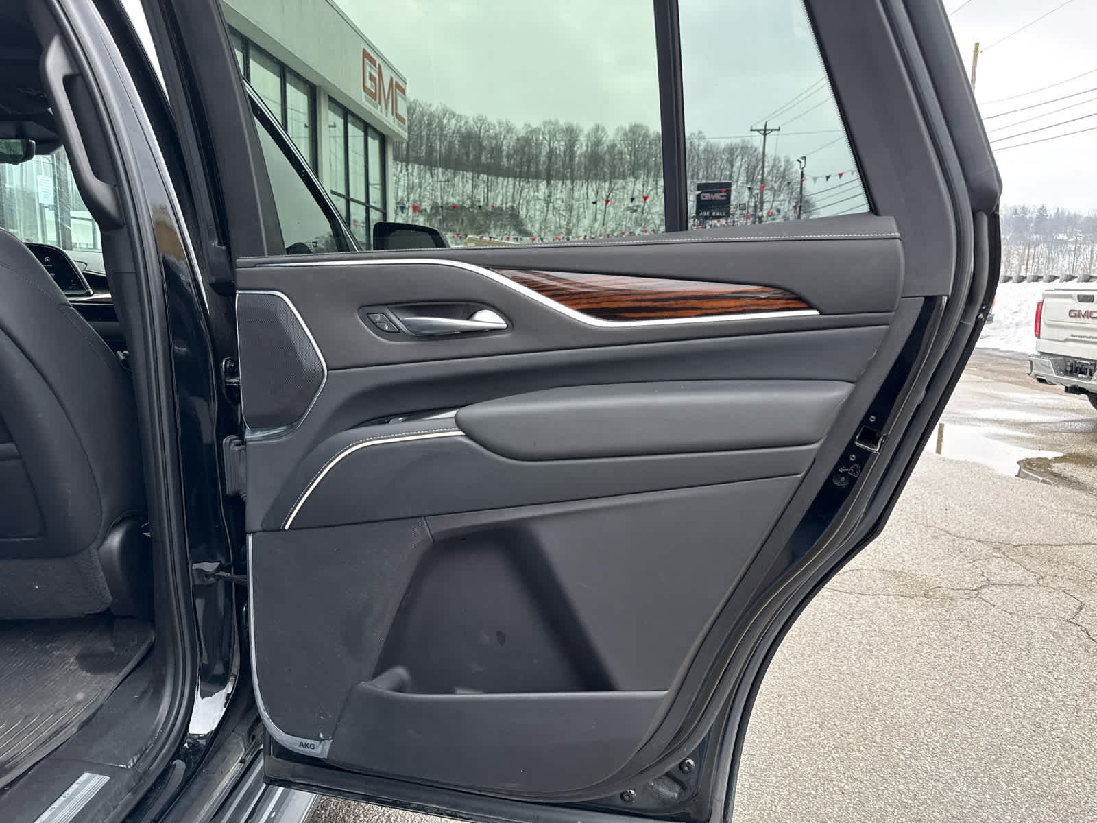 2022 Cadillac Escalade Premium Luxury