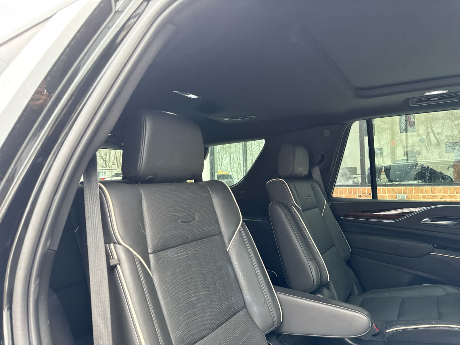 2022 Cadillac Escalade Premium Luxury