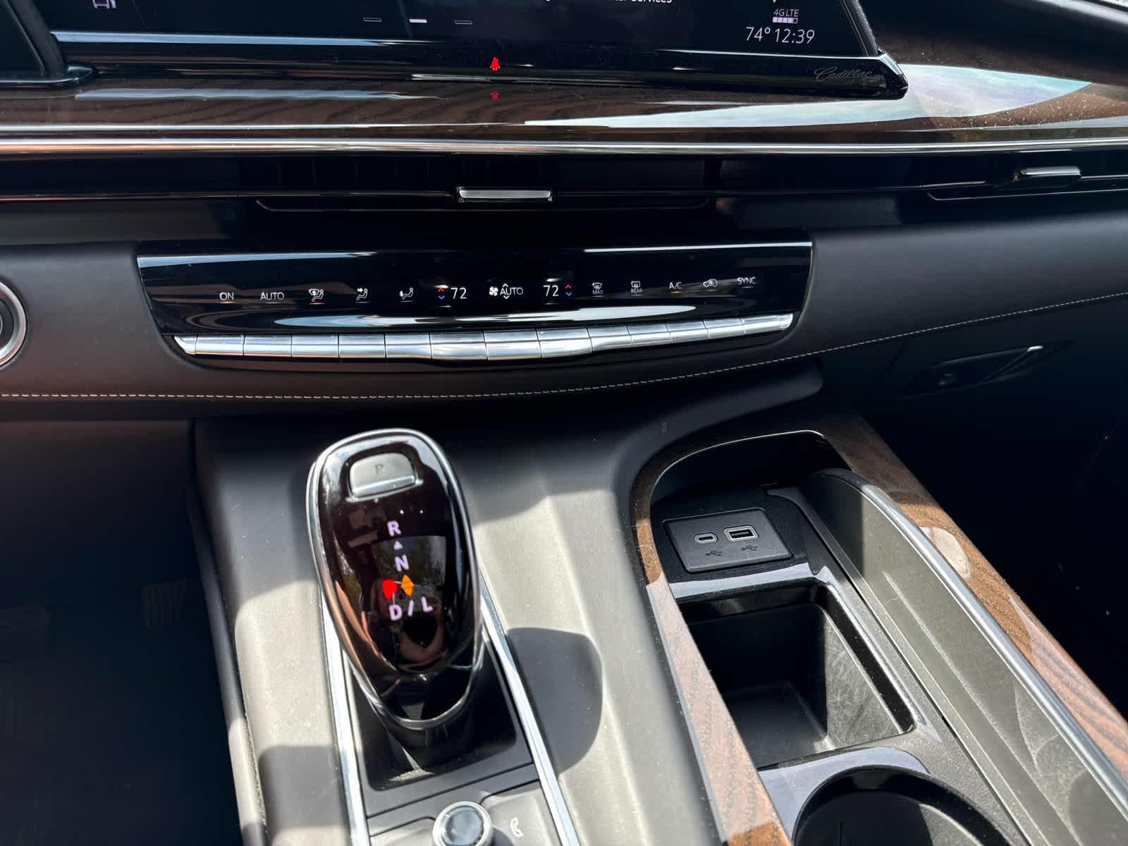 2023 Cadillac Escalade Sport Platinum