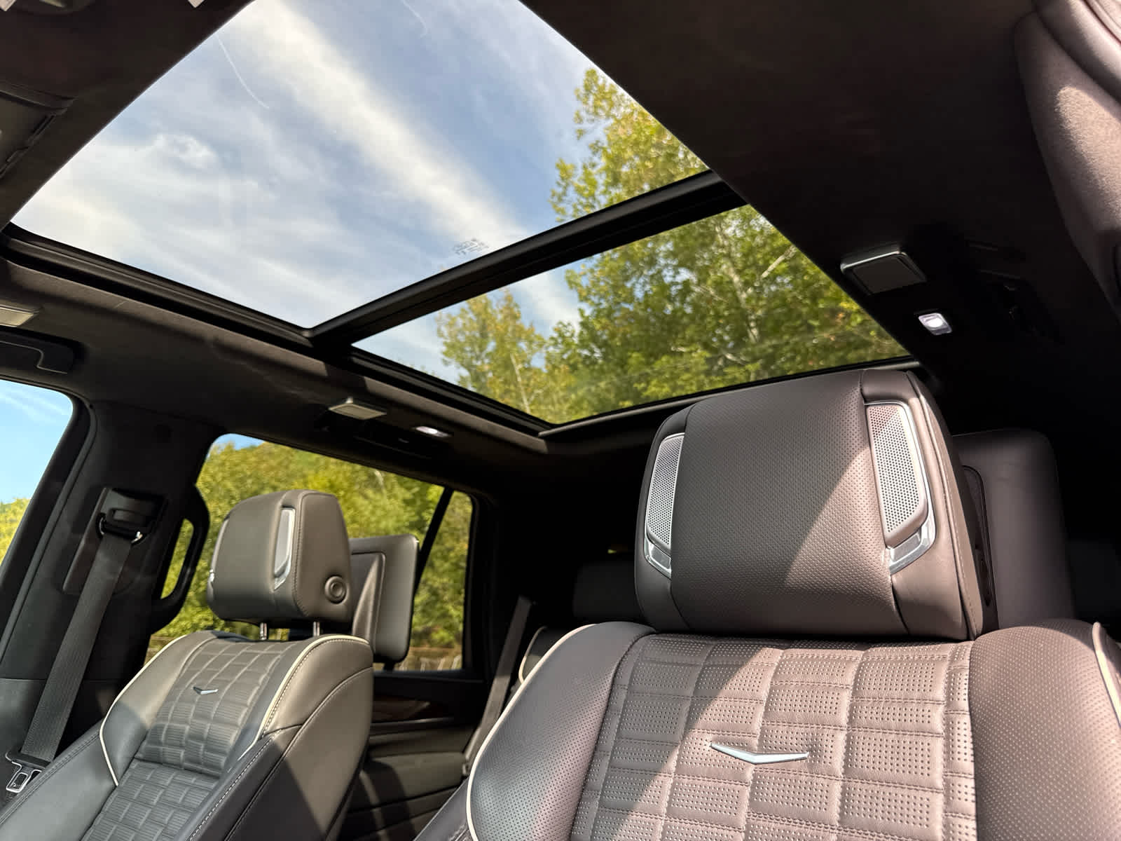 2023 Cadillac Escalade Sport Platinum