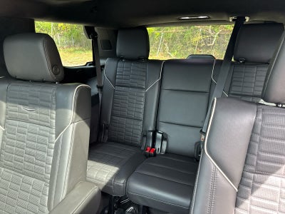 2023 Cadillac Escalade Sport Platinum