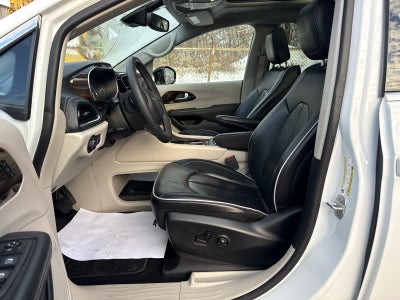 2024 Chrysler Pacifica Limited