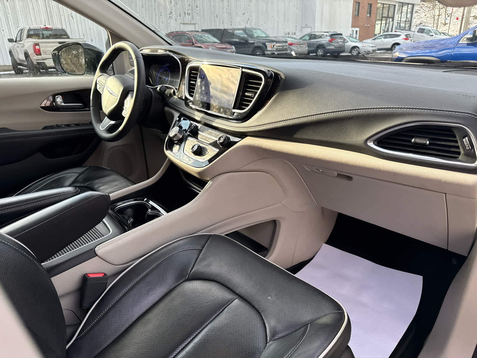 2024 Chrysler Pacifica Limited