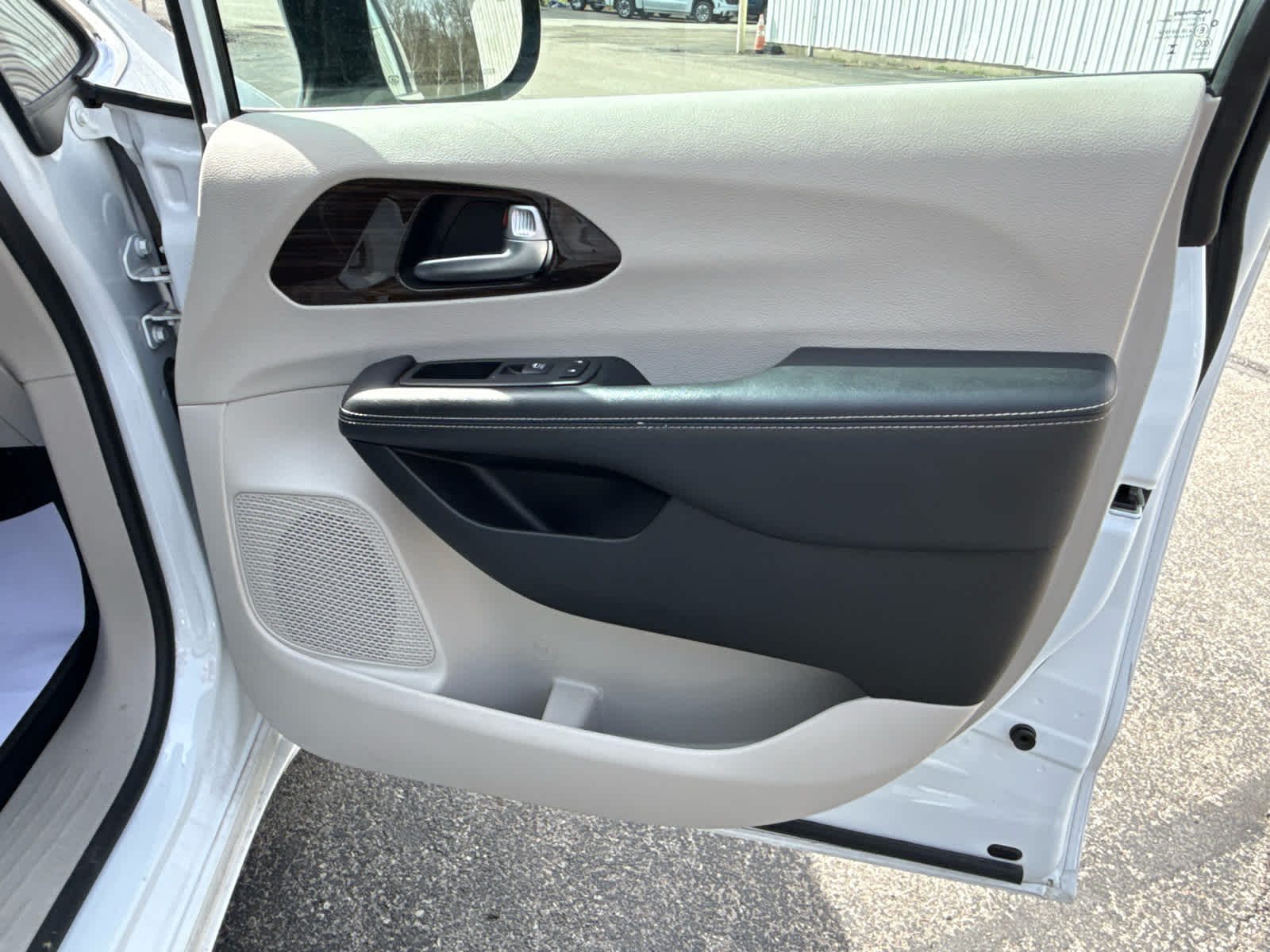 2024 Chrysler Pacifica Limited