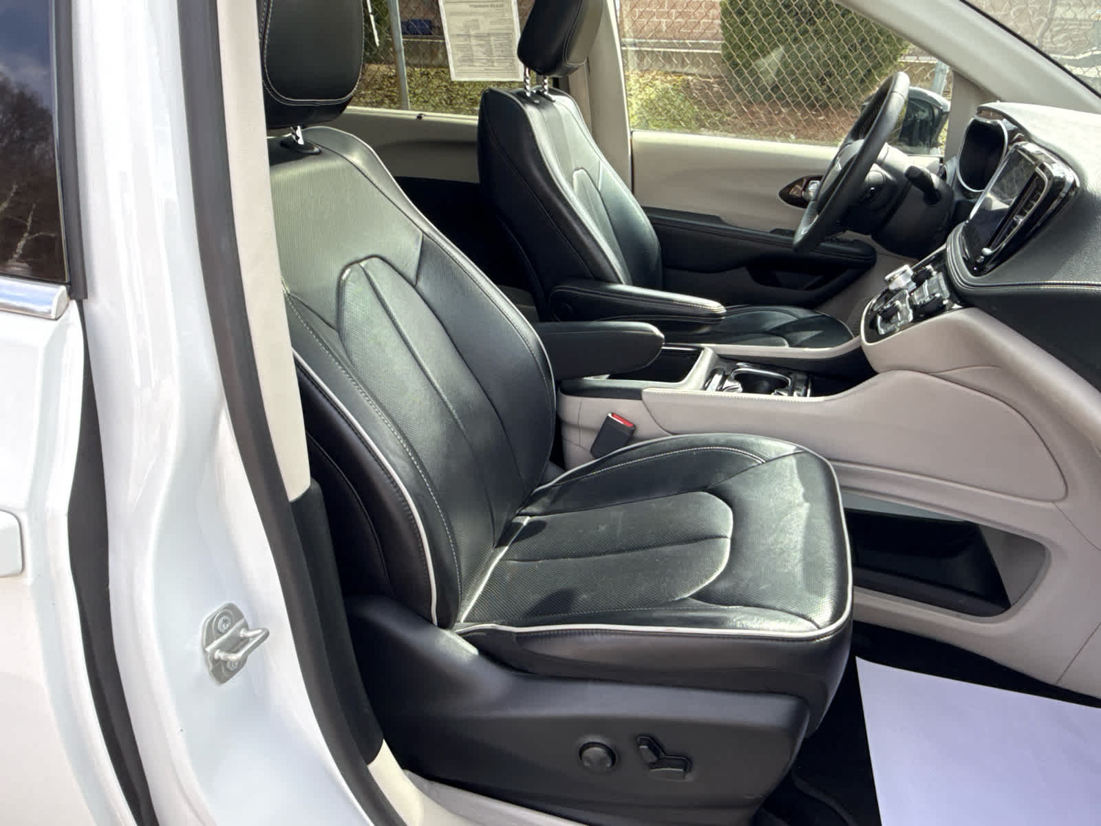 2024 Chrysler Pacifica Limited