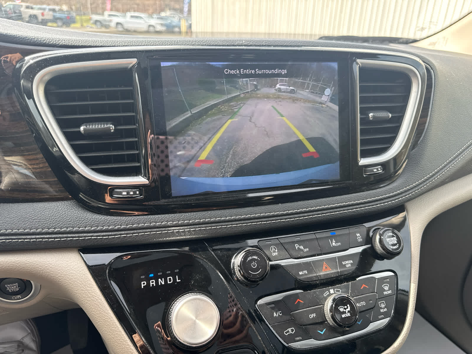 2024 Chrysler Pacifica Limited