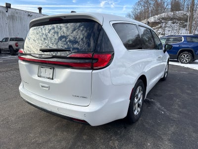 2024 Chrysler Pacifica Limited