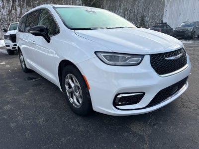 2024 Chrysler Pacifica Limited