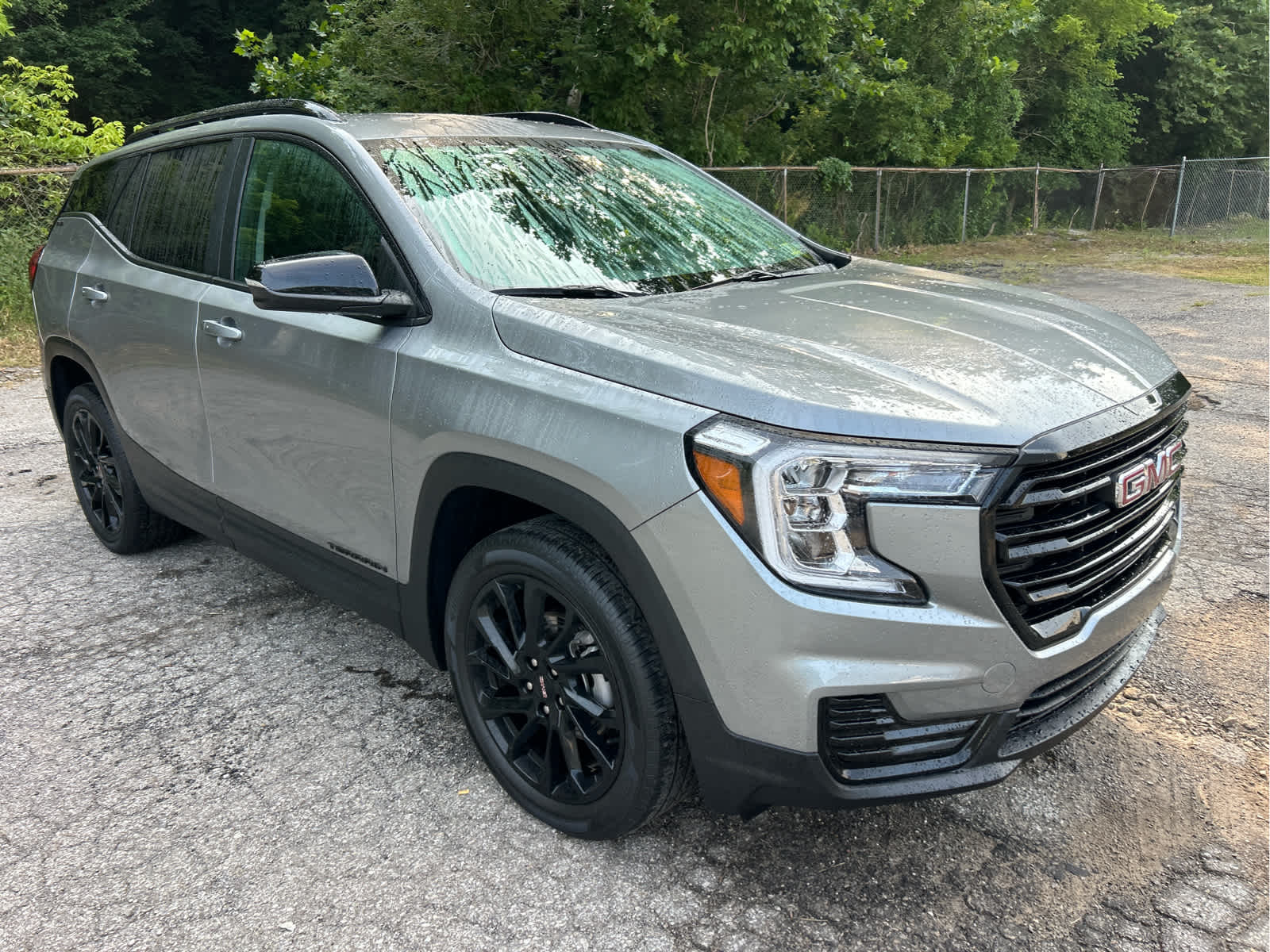 2023 GMC Terrain SLE