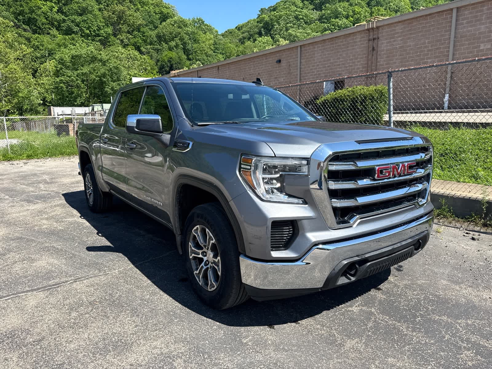 2019 GMC Sierra 1500 SLE
