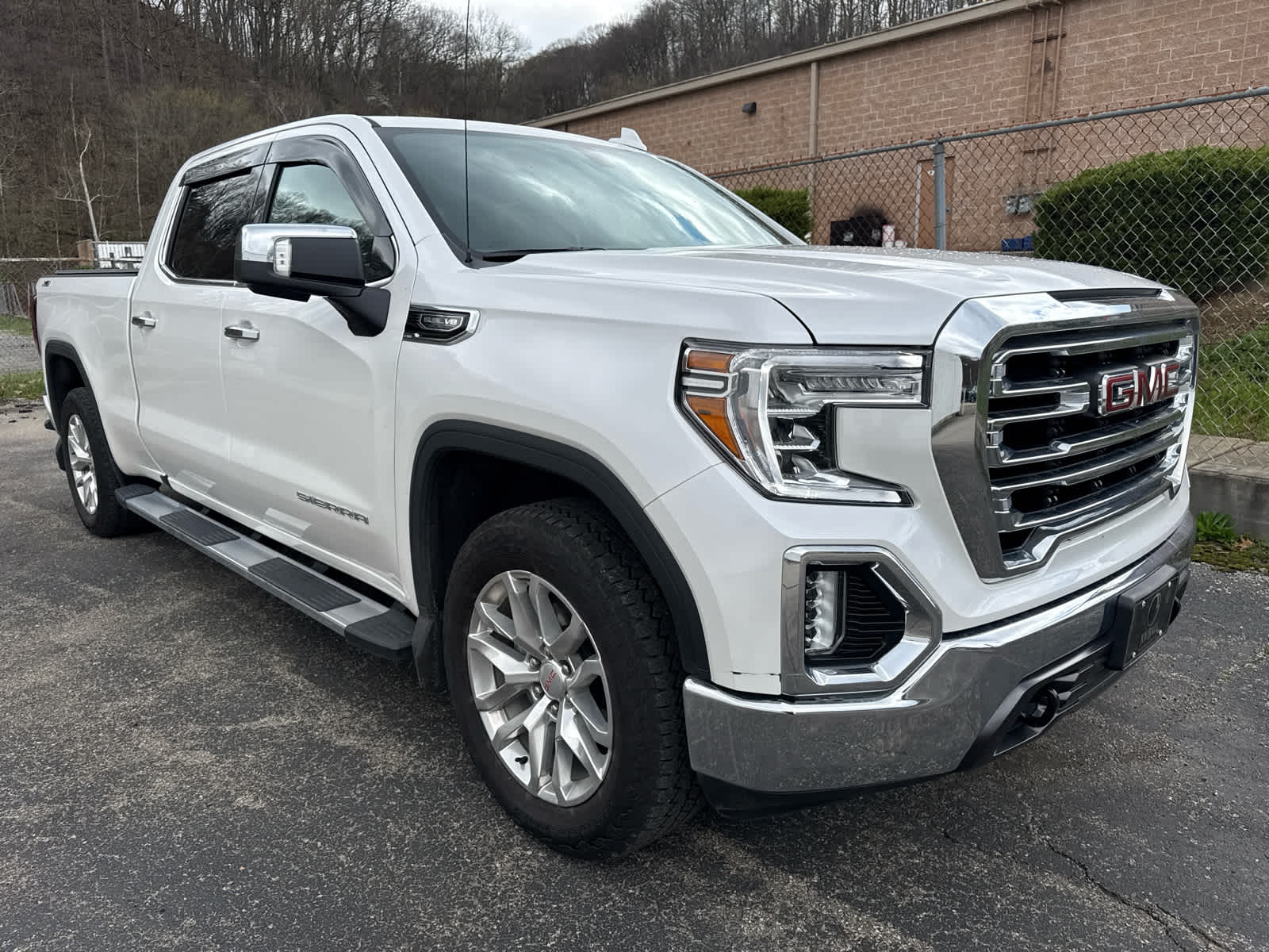 2021 GMC Sierra 1500 SLT