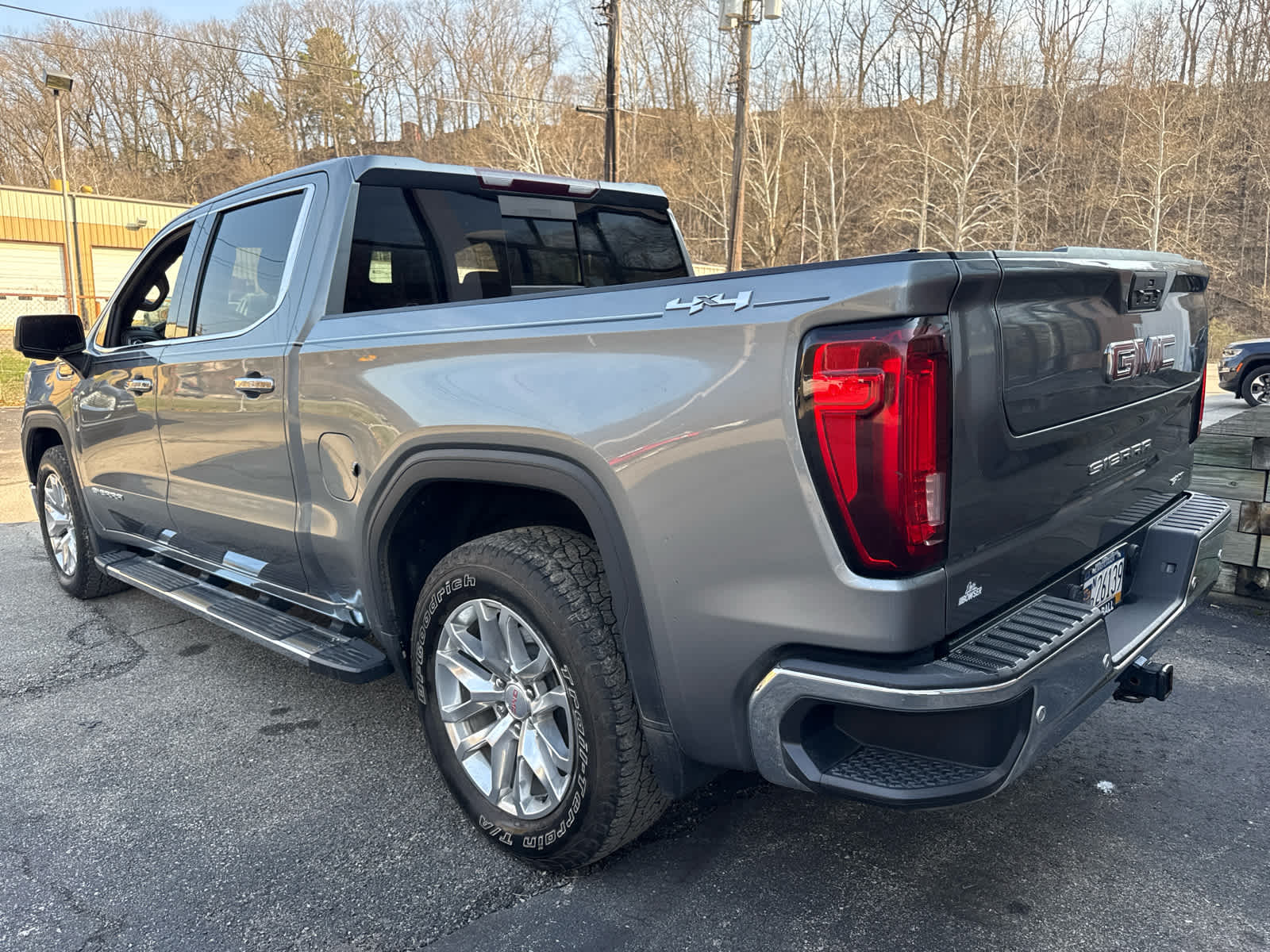 2021 GMC Sierra 1500 SLT