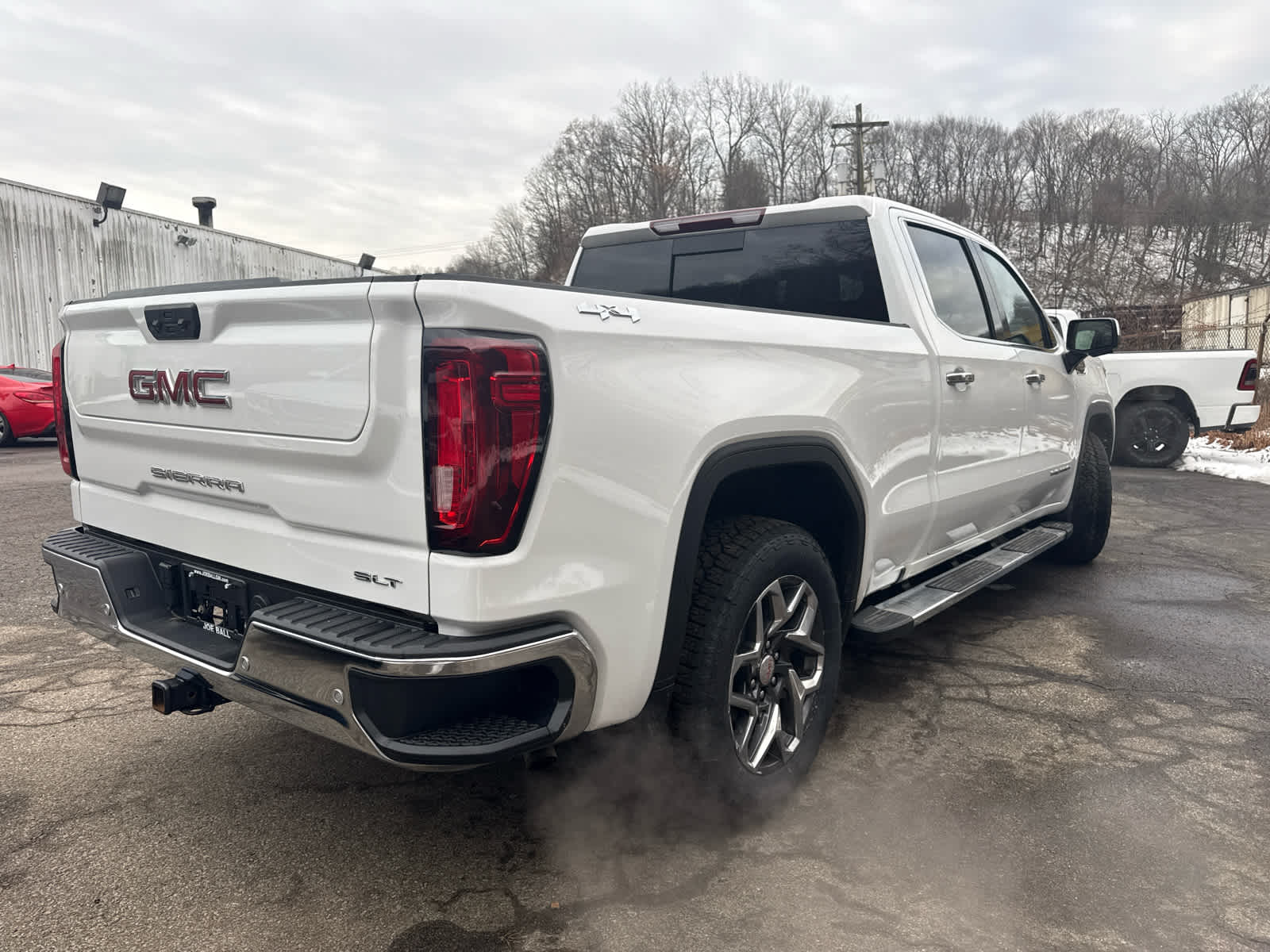 2024 GMC Sierra 1500 SLT