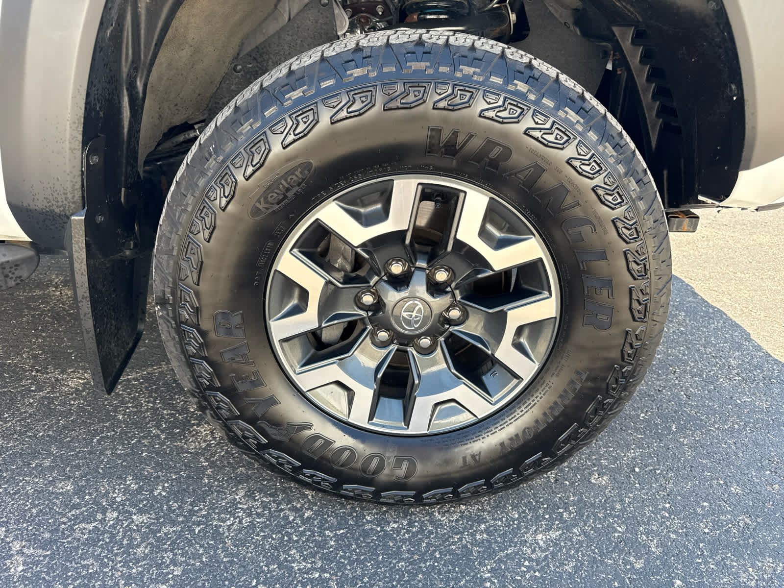 2023 Toyota Tacoma 4WD SR