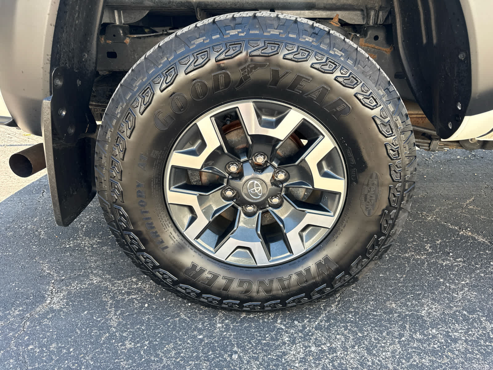 2023 Toyota Tacoma 4WD SR