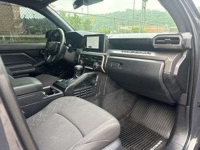 2025 Toyota Tacoma 4WD SR