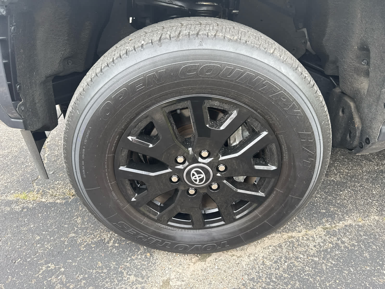 2025 Toyota Tacoma 4WD SR