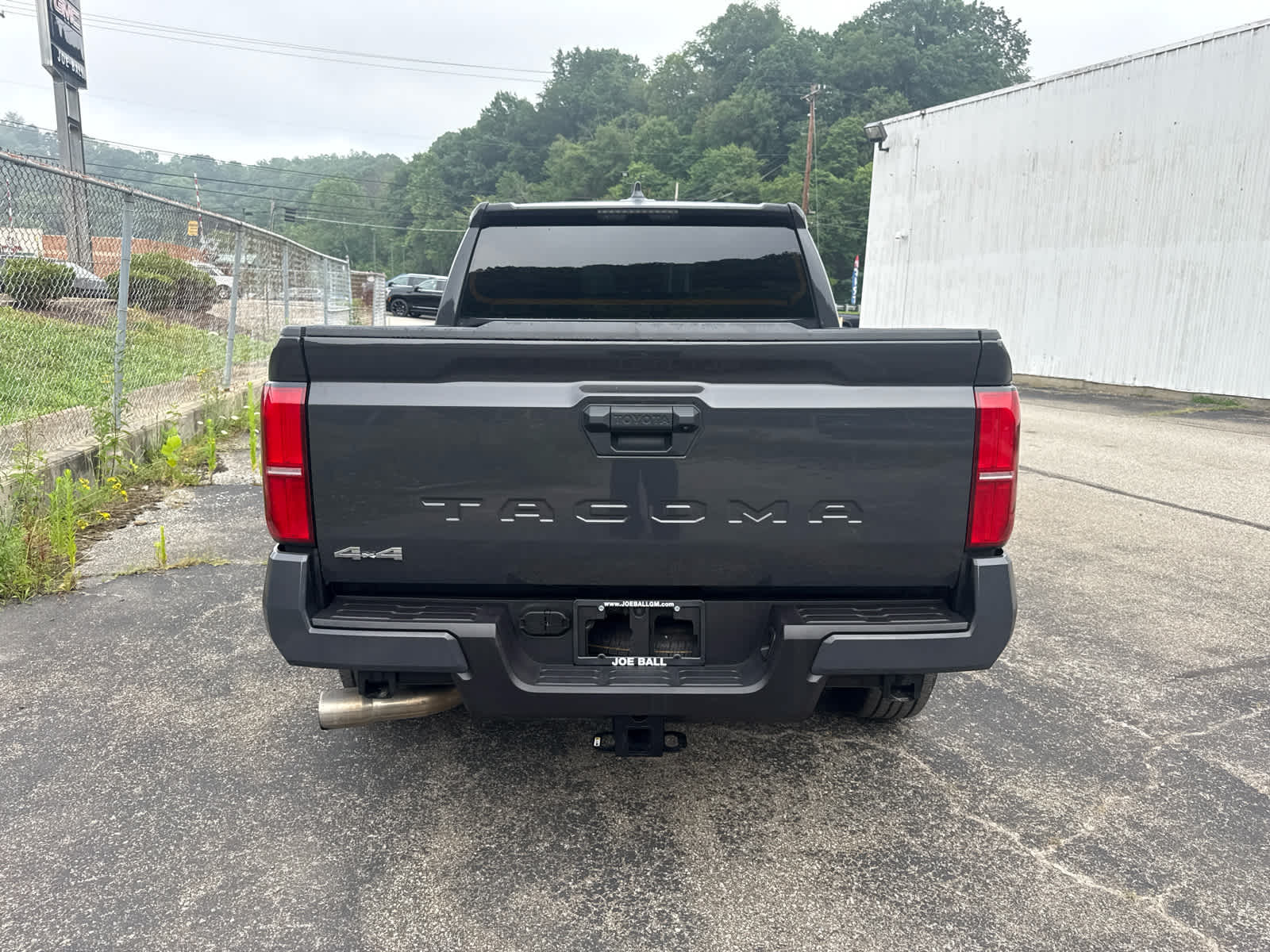 2025 Toyota Tacoma 4WD SR