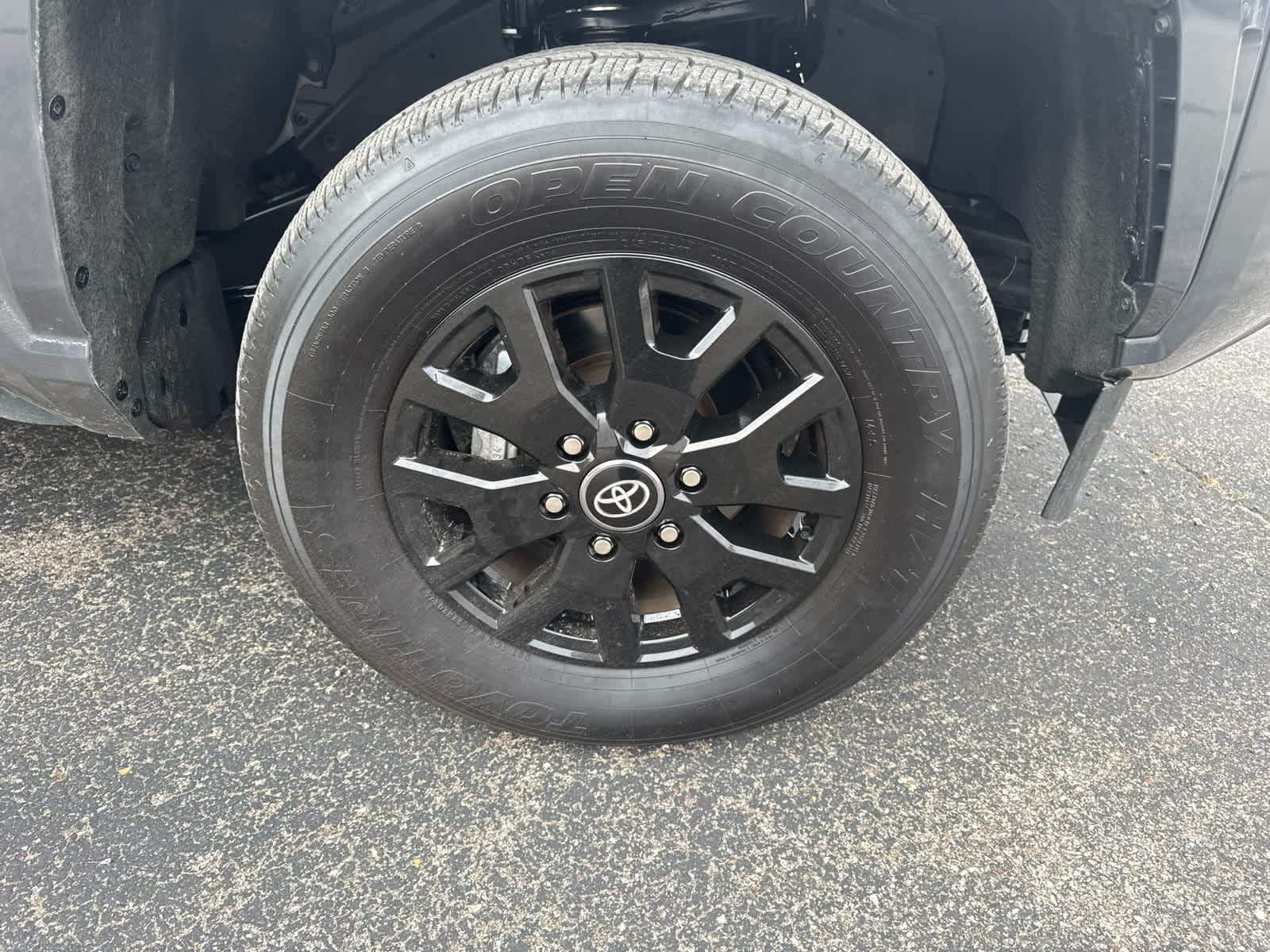 2025 Toyota Tacoma 4WD SR