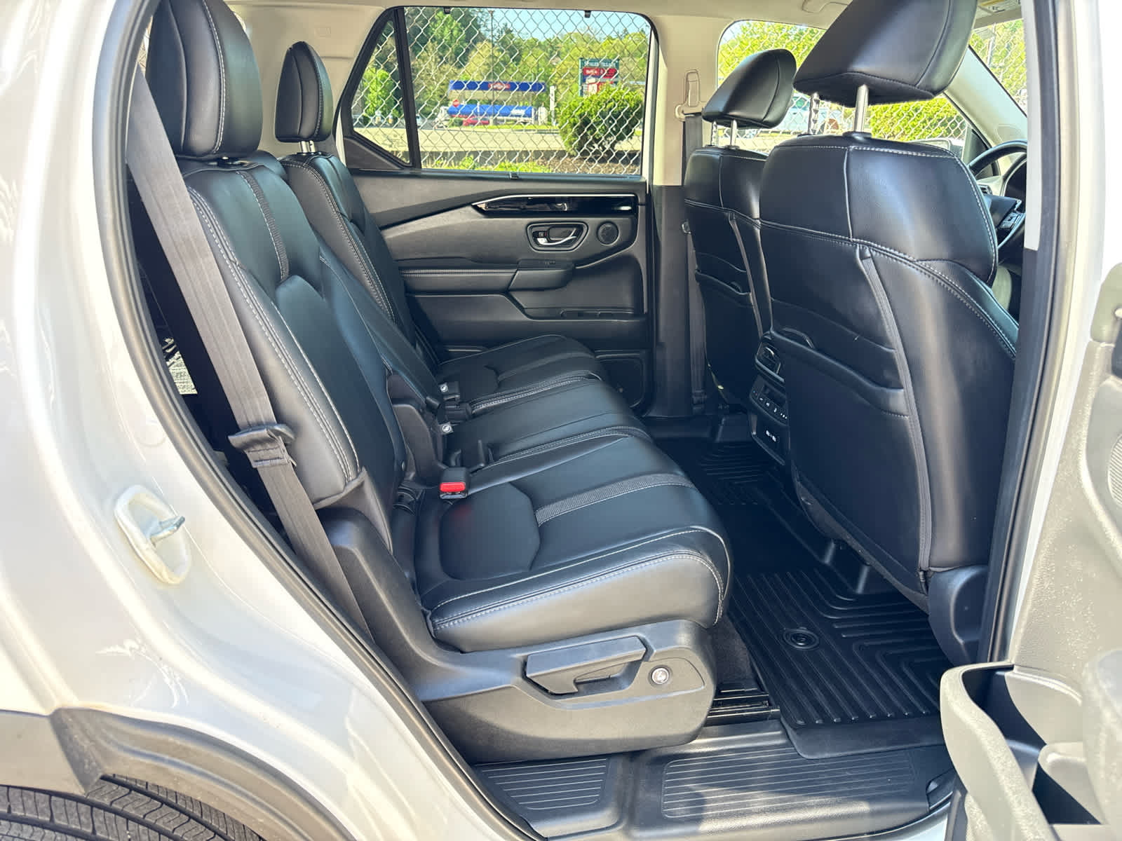 2023 Honda Pilot EX-L 8 Passenger