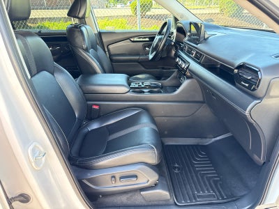 2023 Honda Pilot EX-L 8 Passenger