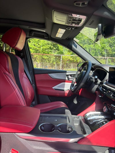 2025 Acura MDX w/A-Spec Package