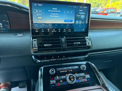 2023 Lincoln Navigator Reserve