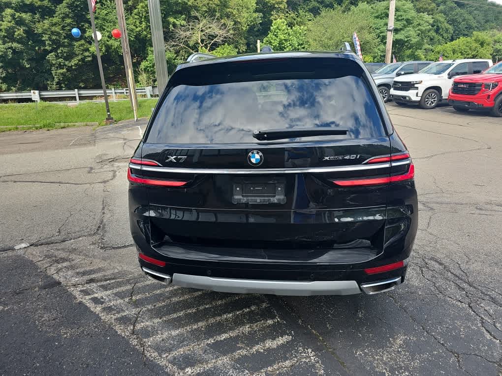 2024 BMW X7 xDrive40i