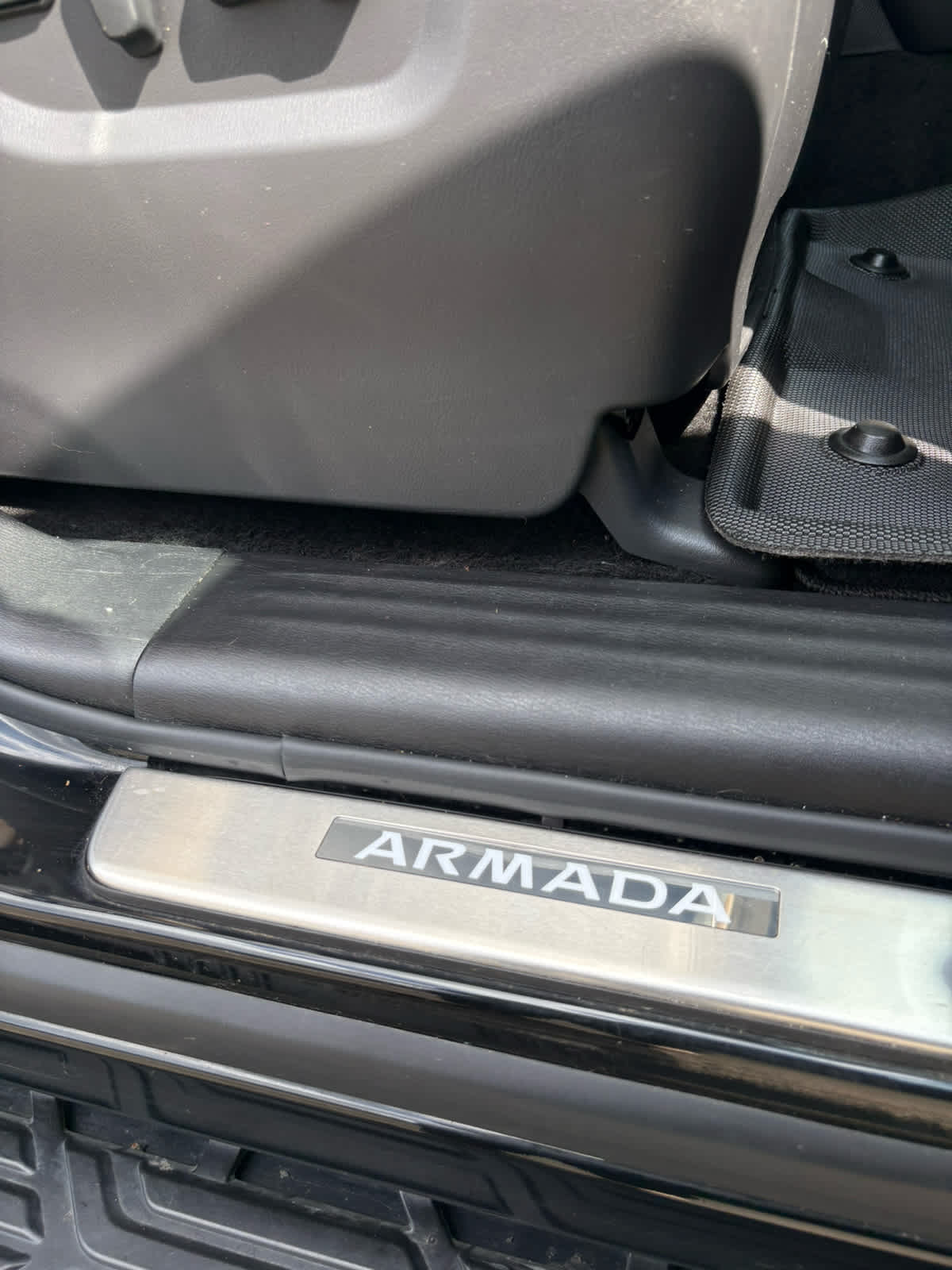 2022 Nissan Armada Platinum