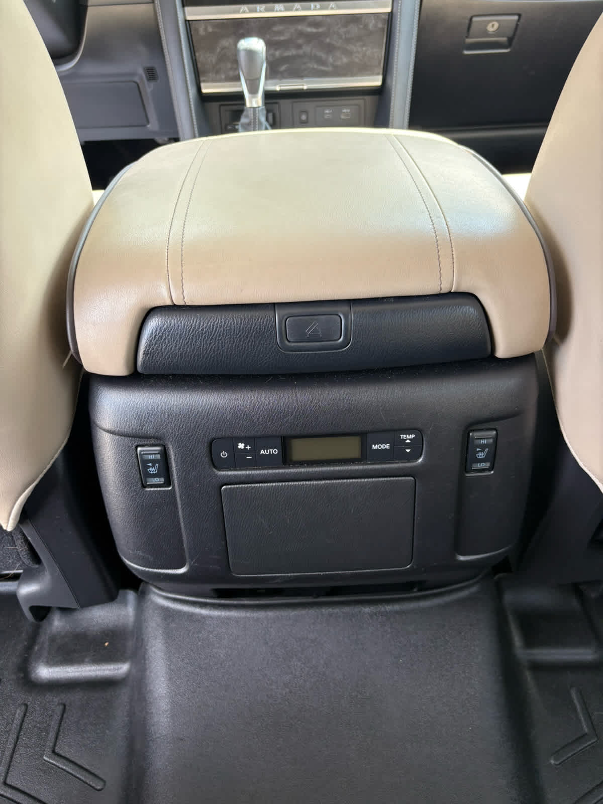 2022 Nissan Armada Platinum