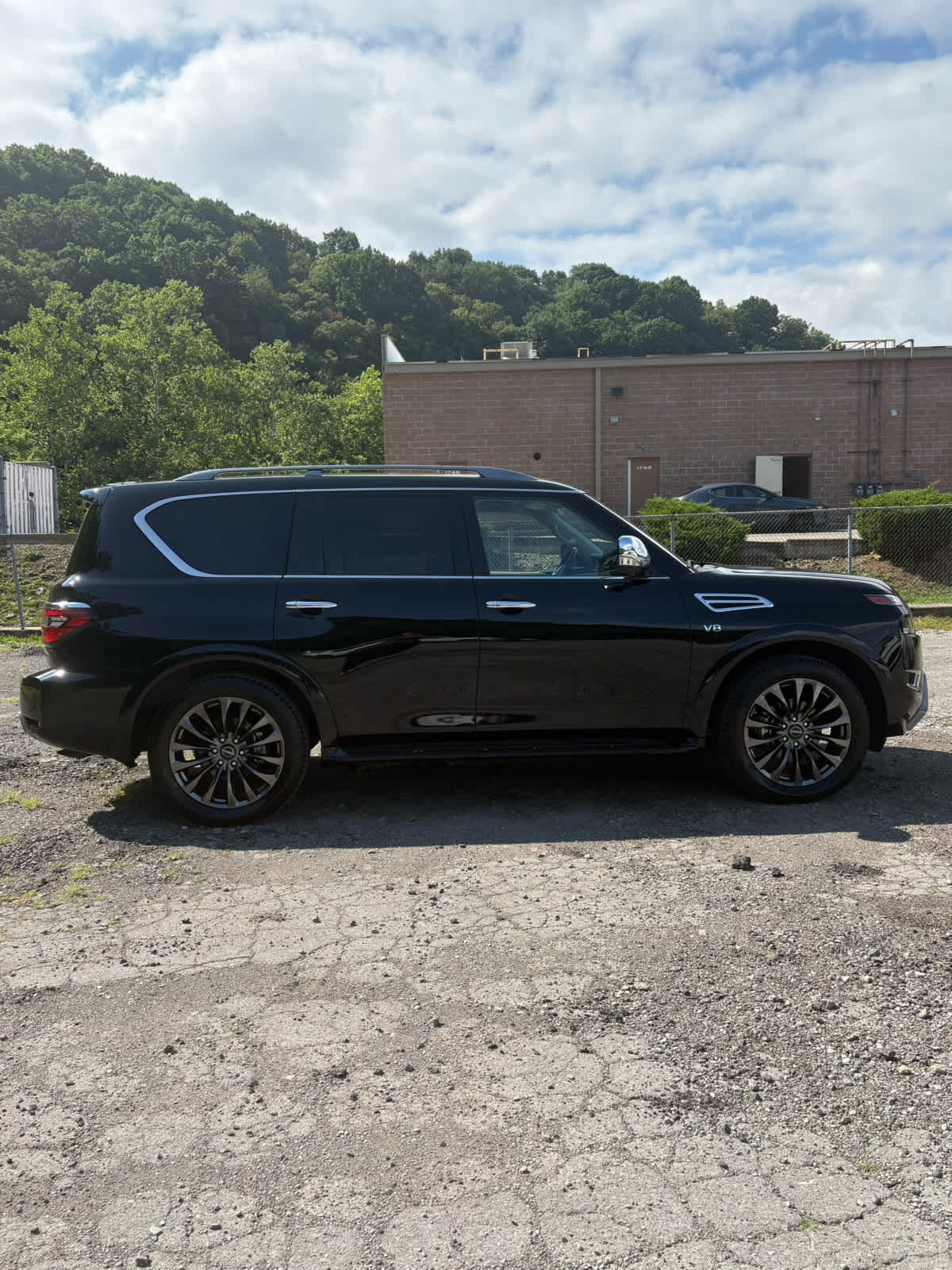 2022 Nissan Armada Platinum